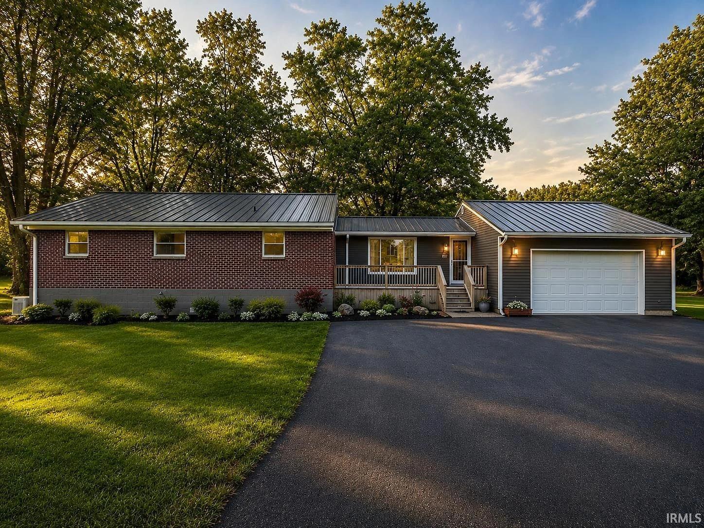 3003 Pottawatomie Rd, Logansport, IN 46947